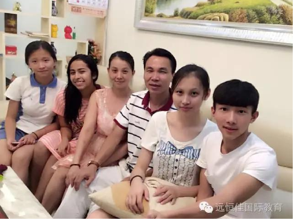 You're always welcome here这里永远是你的家-格兰纳达龙华校交流生感言及精彩视频回首