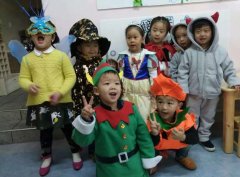 万圣节，，，，，，，嗨翻天！[重庆市长寿威廉希尔官网实验幼儿园]