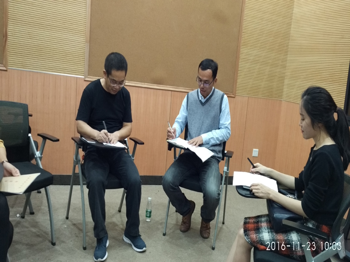 公明中英文学？？？？？？蒲ё橛肜钏衫市⊙嘀タ