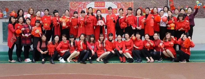 热热闹闹赏花灯，，，，，，红红火火游庙会