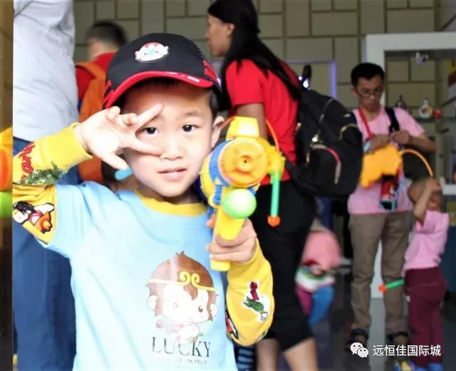 跟萌宝一起，，，，，，，，共赴一场春天的约会