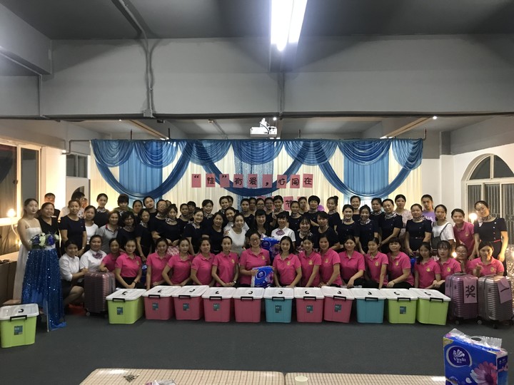 “佳”有爱，，，，，，心同在            --威廉希尔官网花园幼儿园西席节庆；；；；；；；Ｔ硕